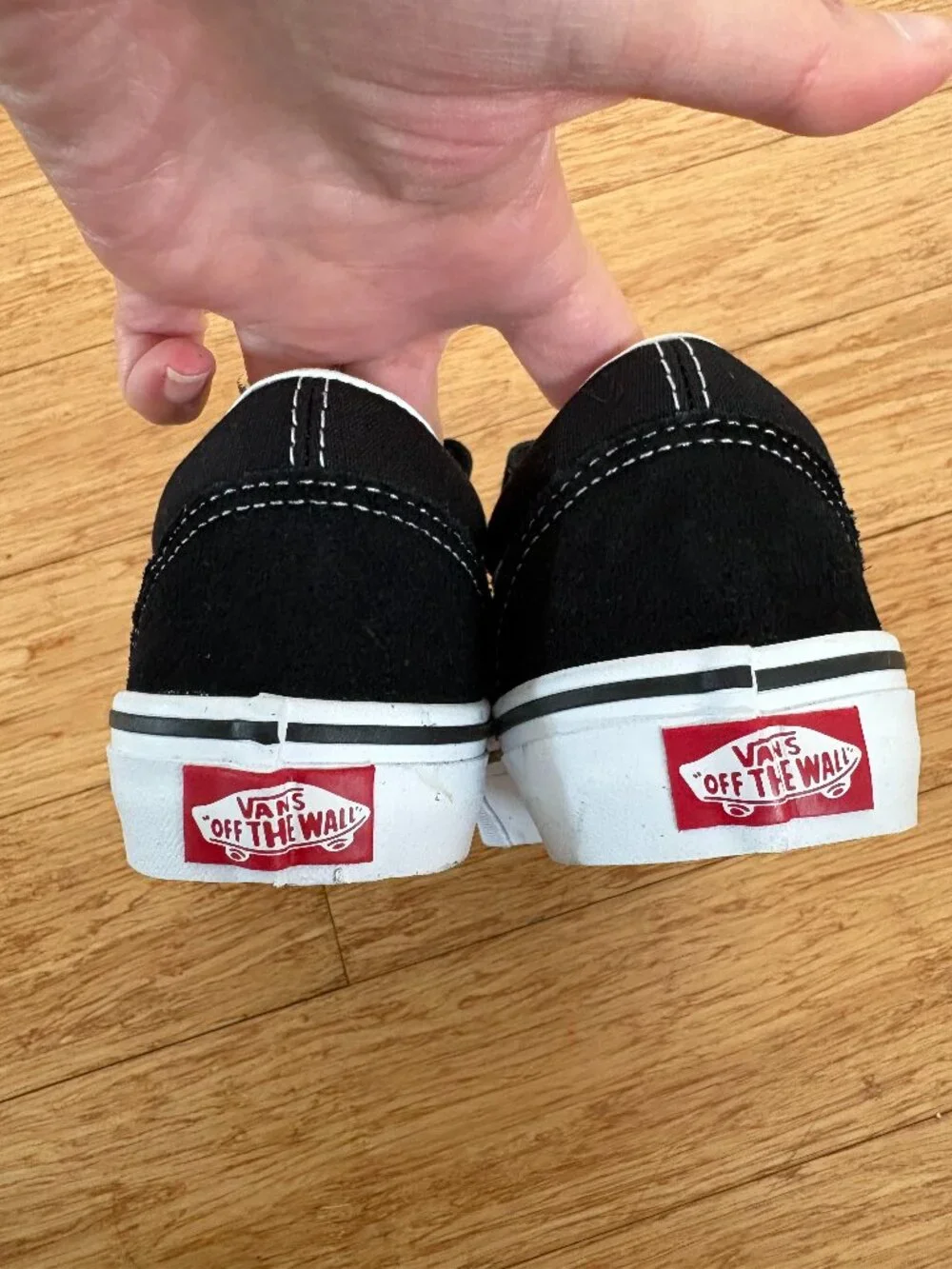 VANS Old Skool Black & True White Big Kids Shoes Size 3